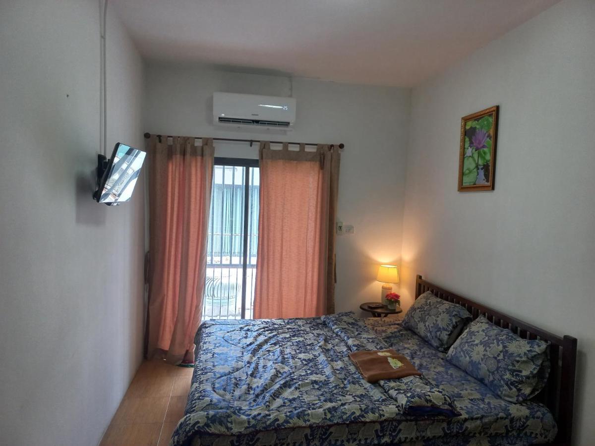 Amaretto Hostel Surat Thani Exterior photo