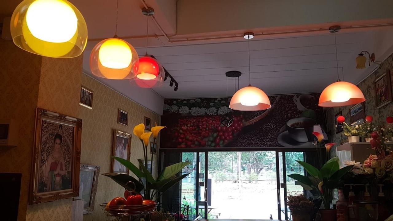 Amaretto Hostel Surat Thani Exterior photo